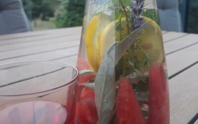 Sommerhitze – Kräuterfruchtgetränk